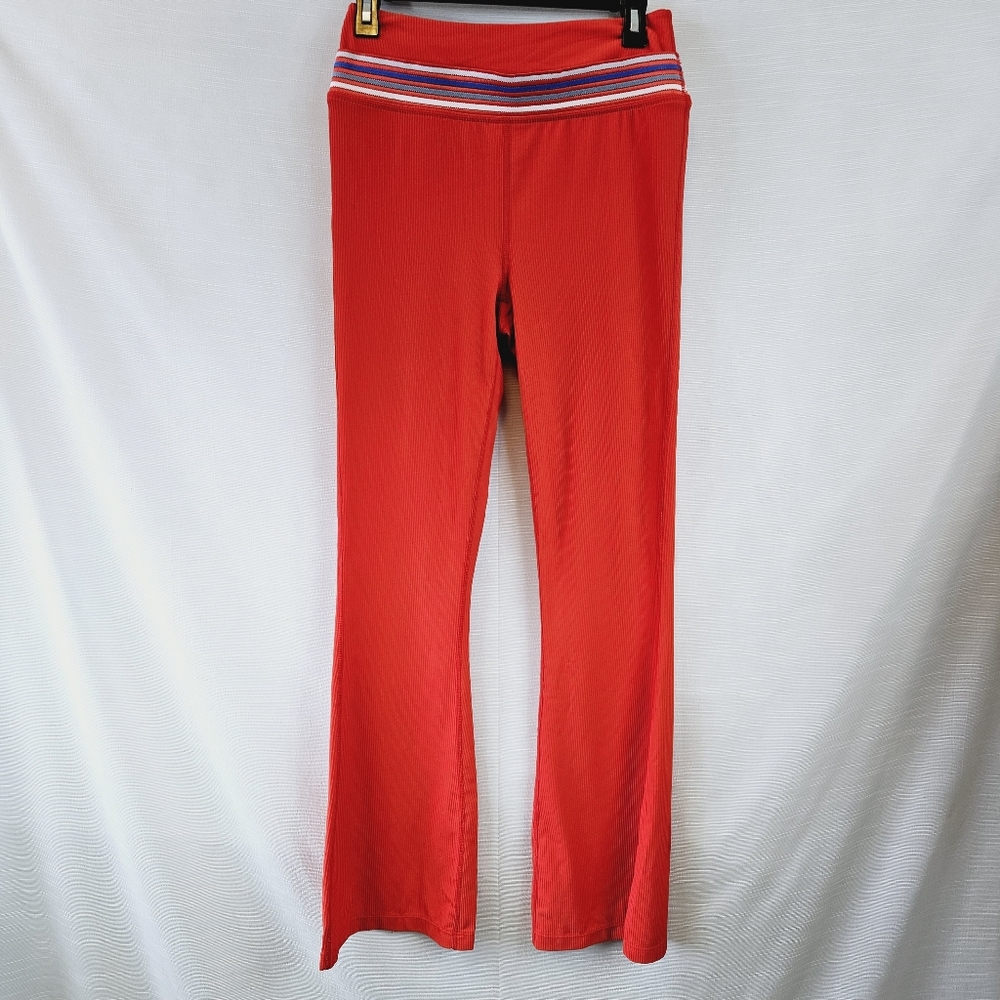 NWOT Free People Movement Ribbed Flare Legging